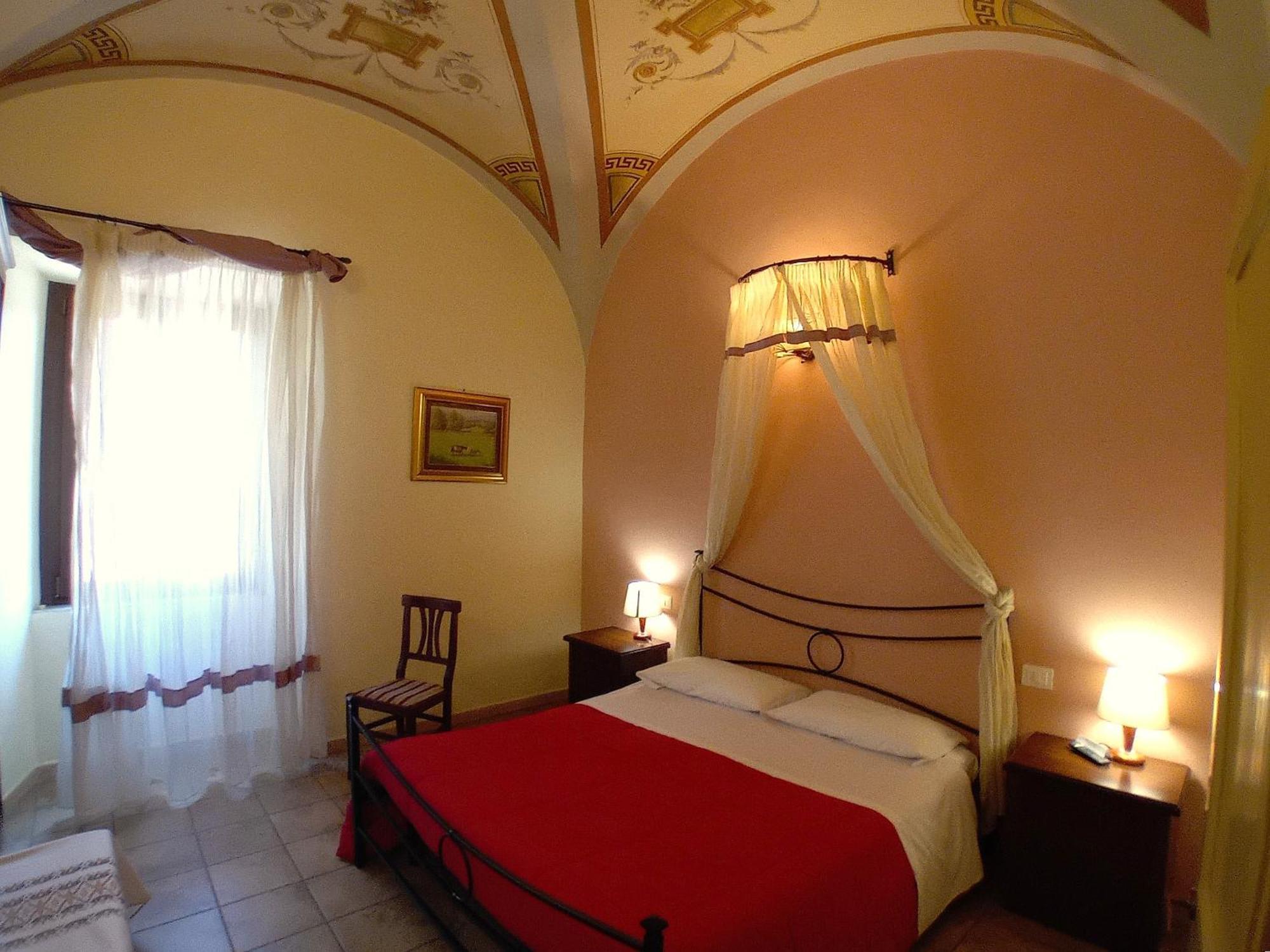 Camere Del Re Tarquinia Exterior foto